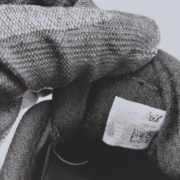 New Balance Black and White Athletic Shoes - Picture 9 of 9